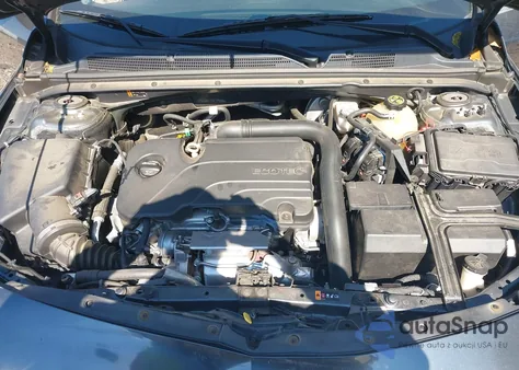 2019 Chevrolet Malibu Lt from USA, damaged, VIN 1G1ZD5STXKF149556